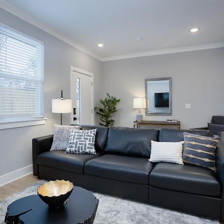 Modern Townhome, 10Min To Downtown! 8Min To Grand Ole Opry! Sleeps 8! Nashville Exterior photo